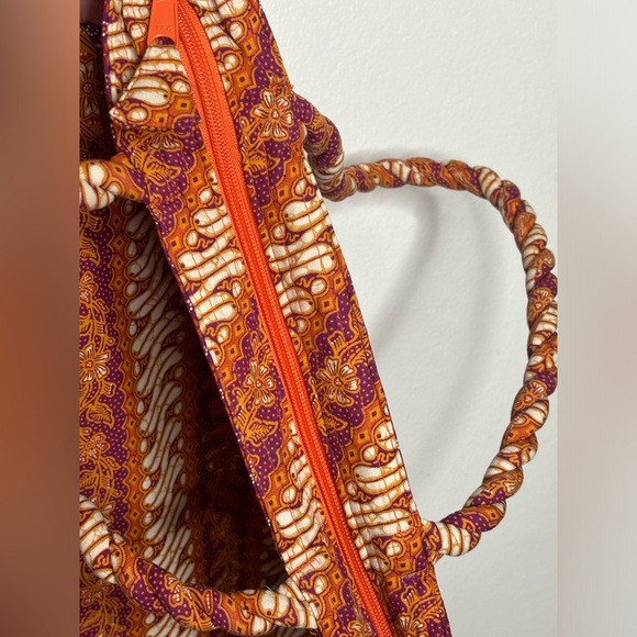 Batik Keris Multicolor Tote Bag - Picture 6 of 7